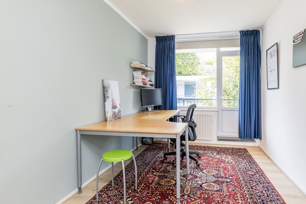 Foto - Verkocht onder voorbehoud: In het geliefde Welten ligt dit goed onderhouden en instapklare appartement met 3 slaapkamers, open keuken en twee balkons. 